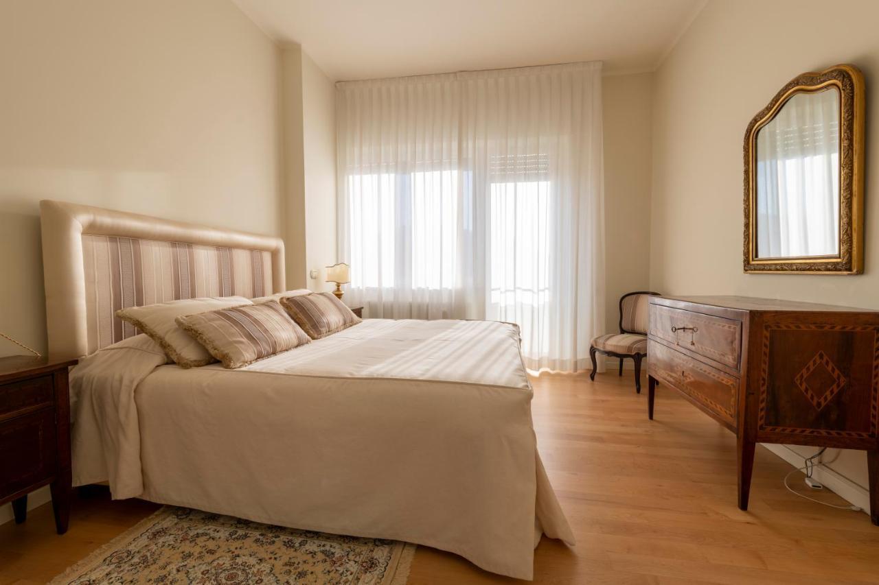 Casa Gramsci Luxury Apartment Pesaro Bagian luar foto